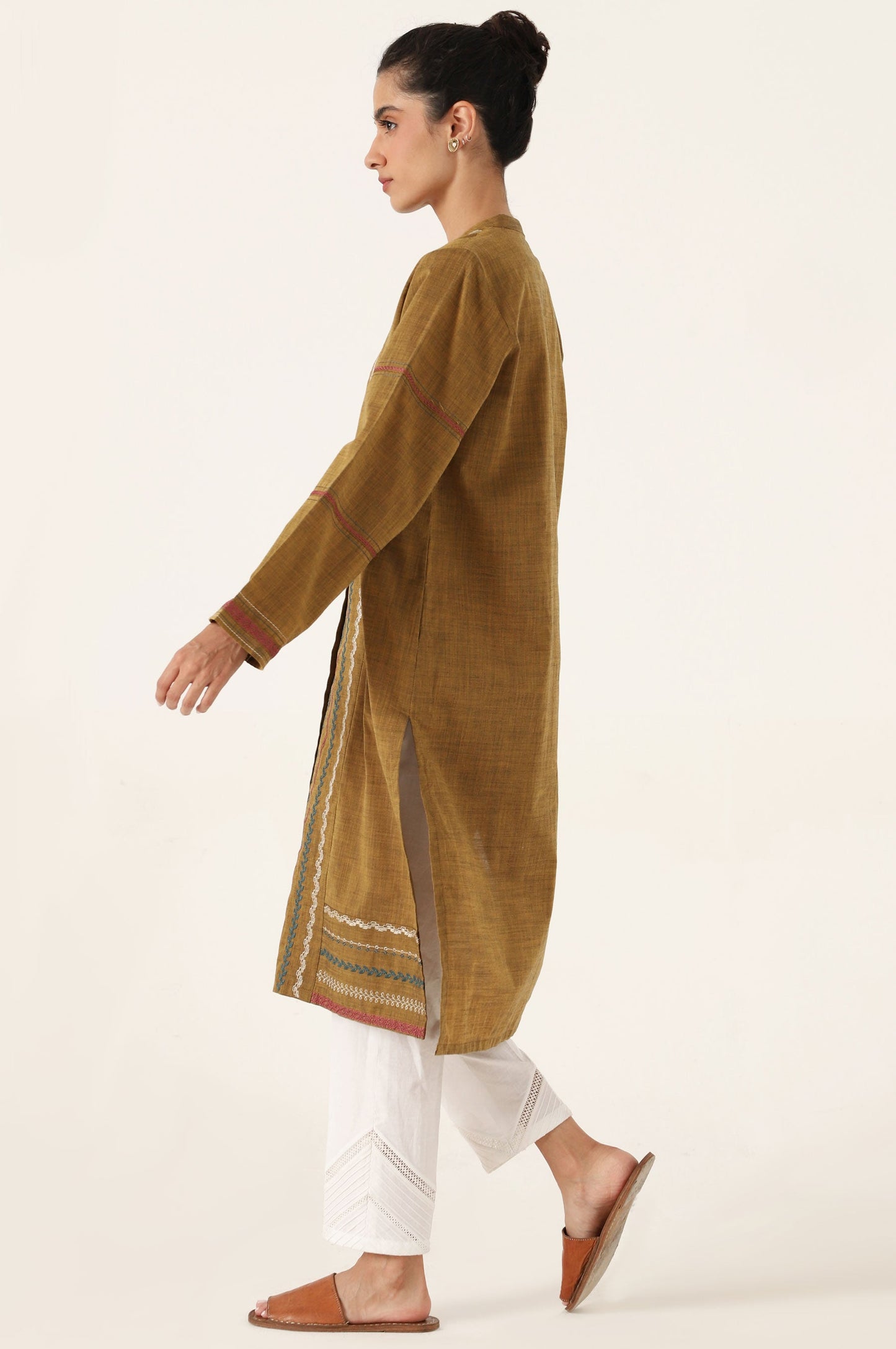 Stitched 1 Piece Embroidered Yarn Dyed Shirt