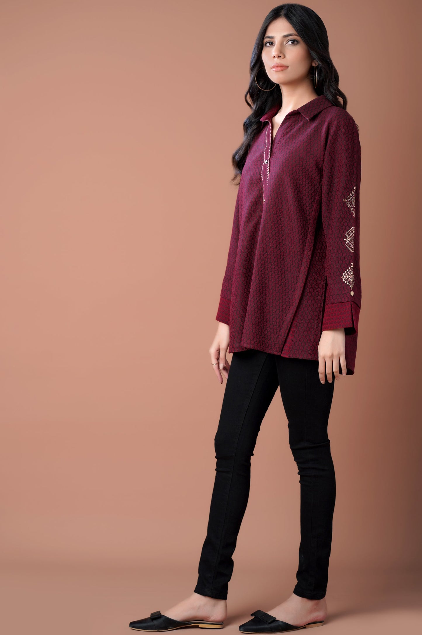 Stitched 1 Piece Colored Jacquard Top