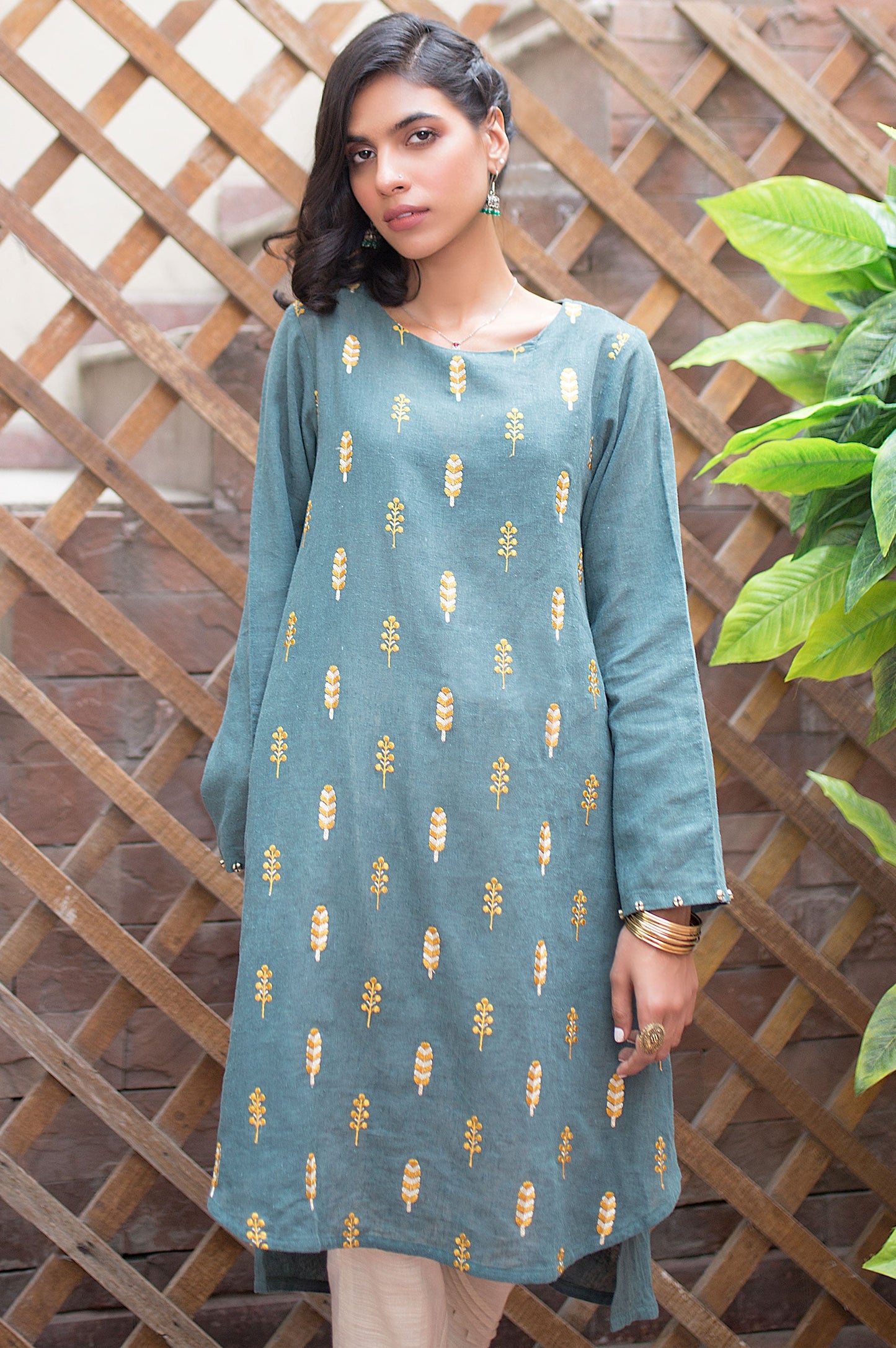 Stitched 1 Piece Yarn Dyed Shirt