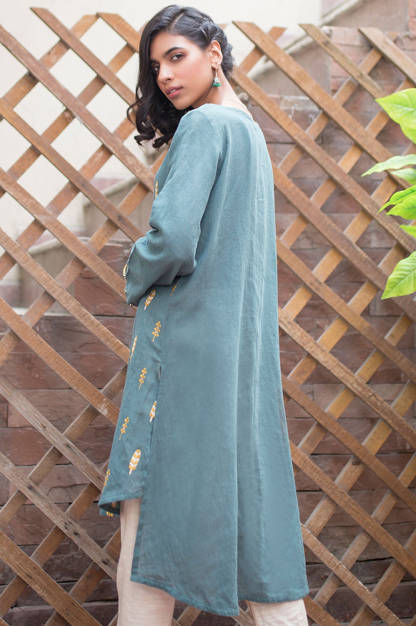 Stitched 1 Piece Yarn Dyed Shirt