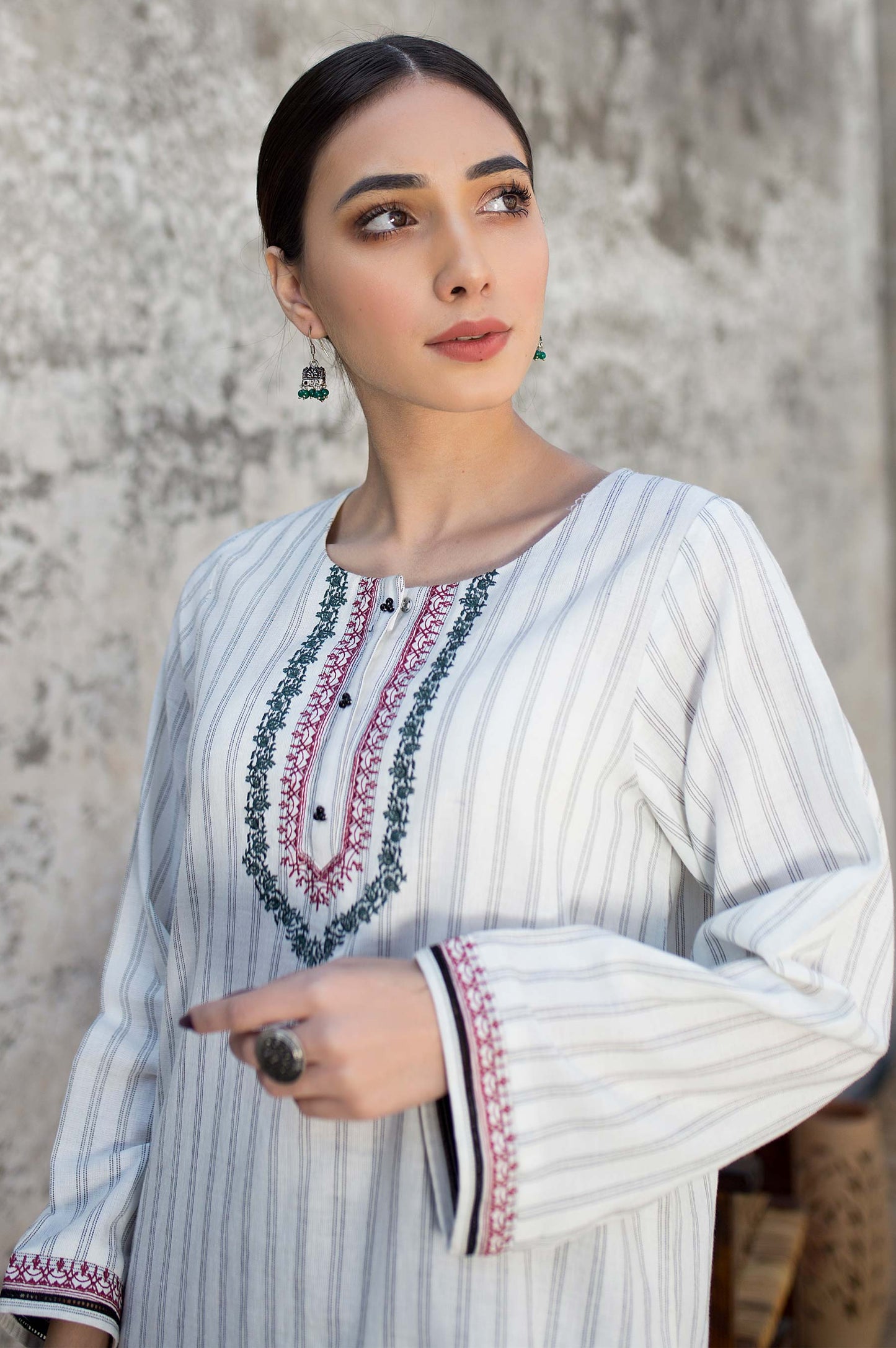 Stitched 1 Piece Yarn Dyed Shirt