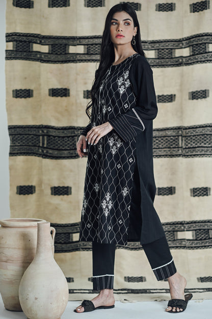 Stitched 2 Piece Embroidered Doria Suit