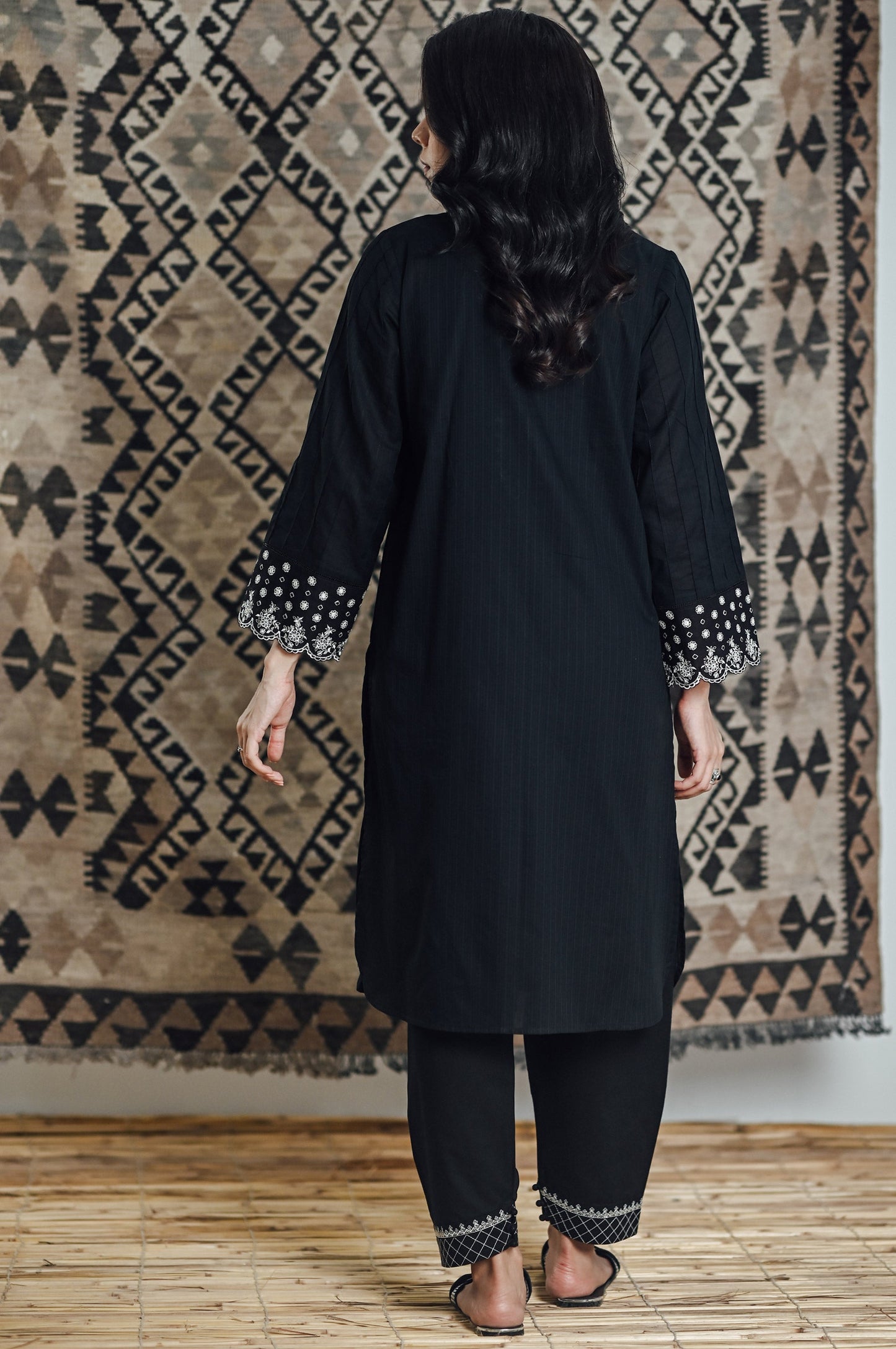 Stitched 2 Piece Embroidered Doria Suit