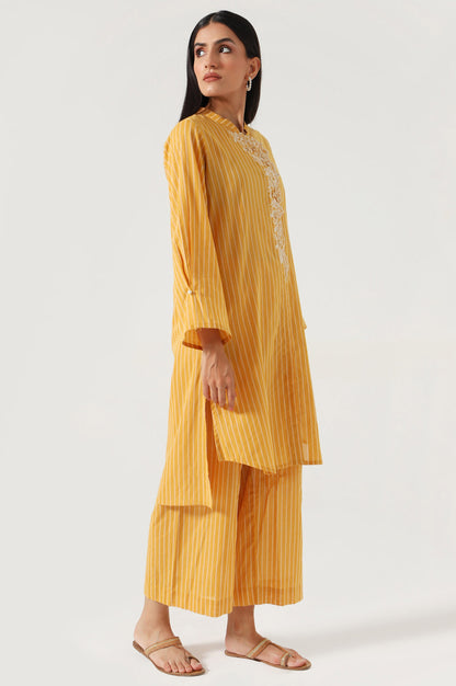 Stitched 2 Piece Embroidered Yarn Dyed Suit