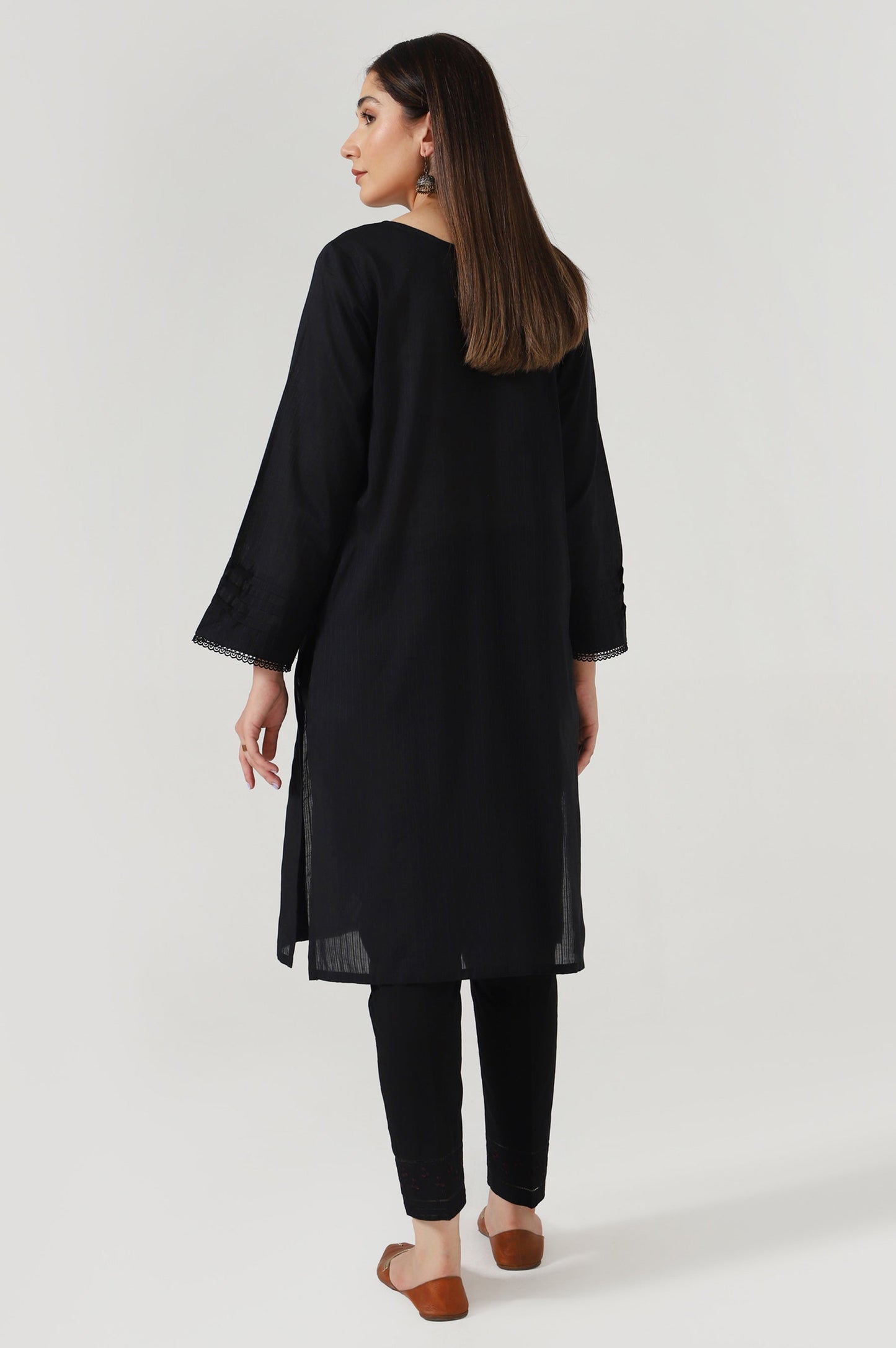 Stitched 2 Piece Embroidered Doria Suit