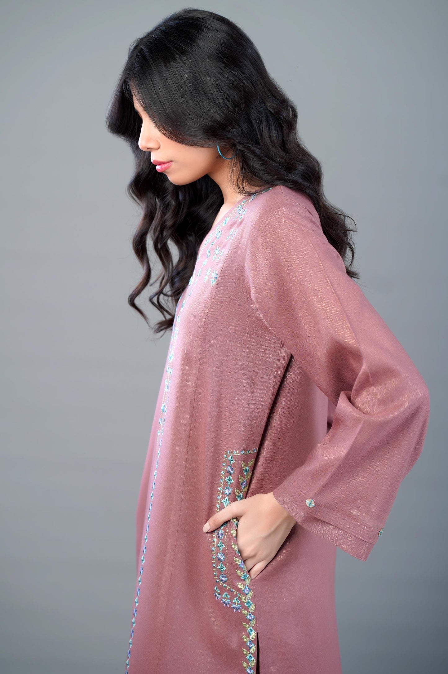 Stitched 2 Piece Embroidered Zari Acrylic Suit