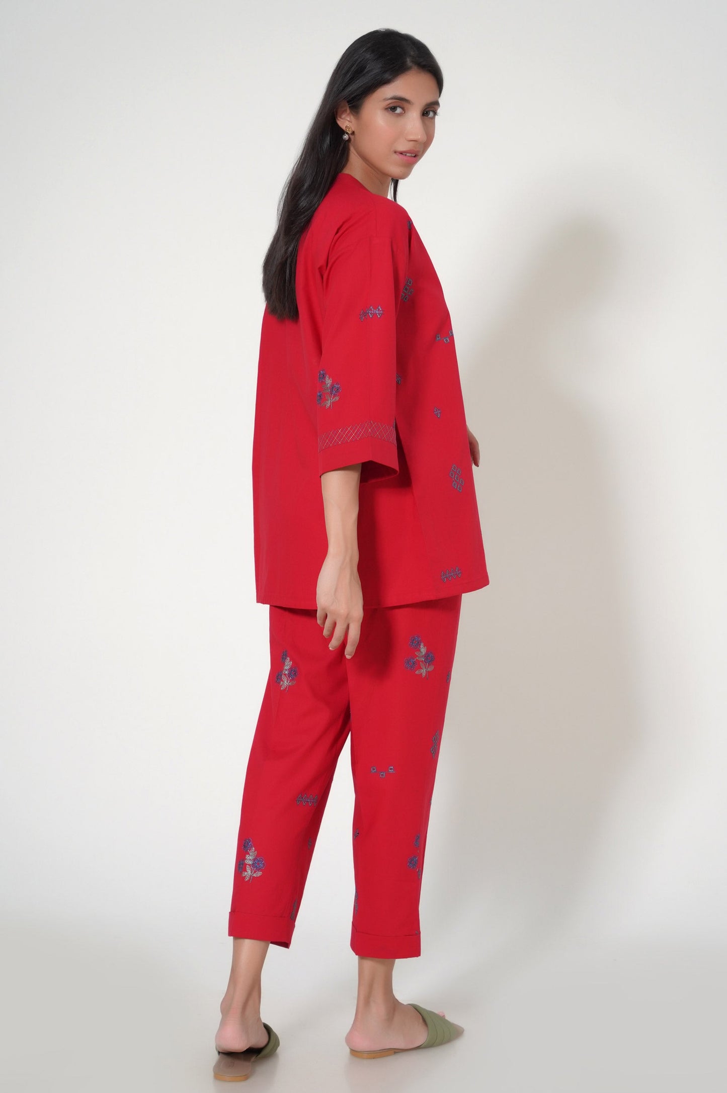 Stitched 2 Piece Cambric Co-ord Set