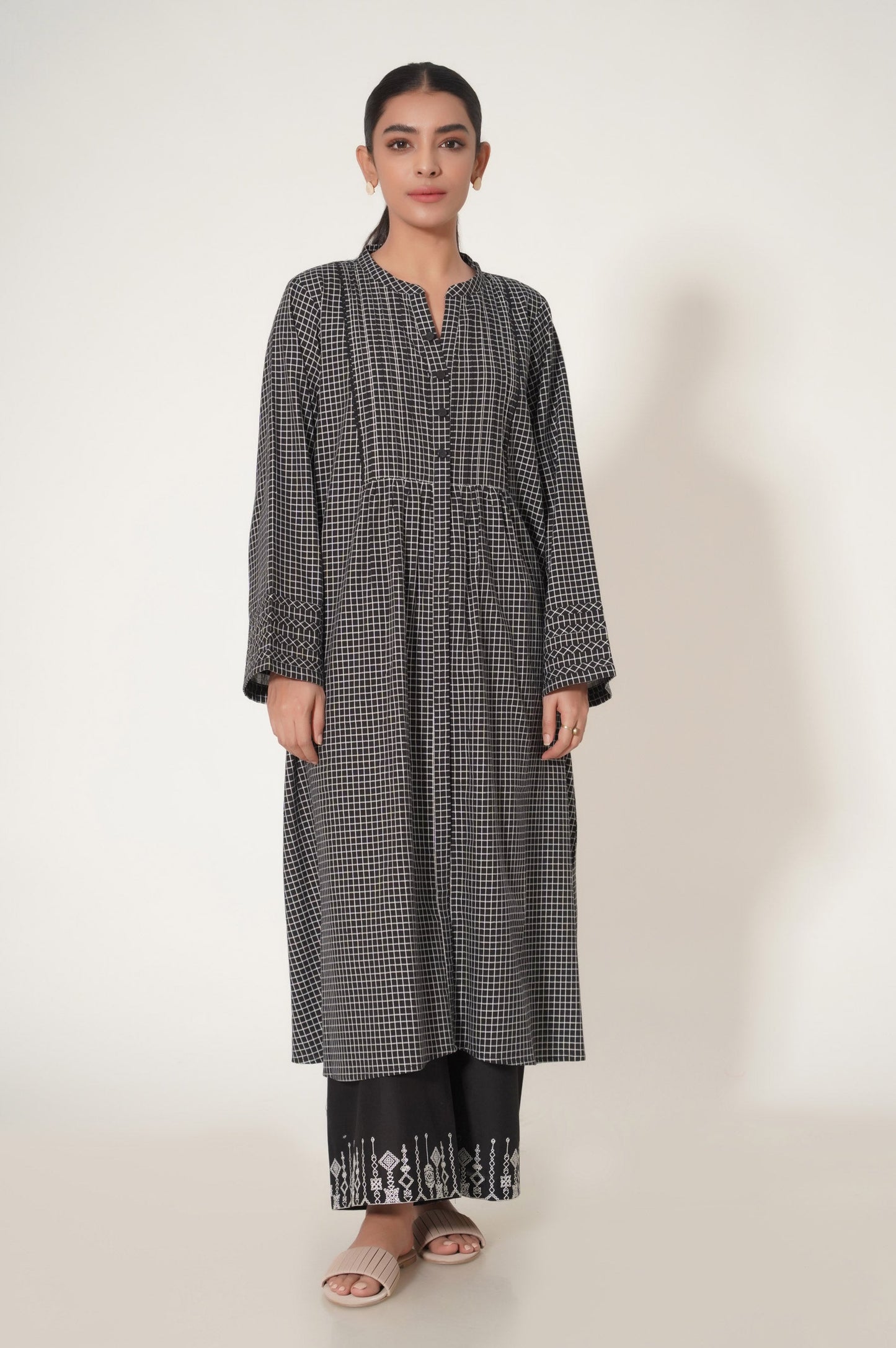 Stitched 2 Piece Yarn Dyed Embroidered Suit