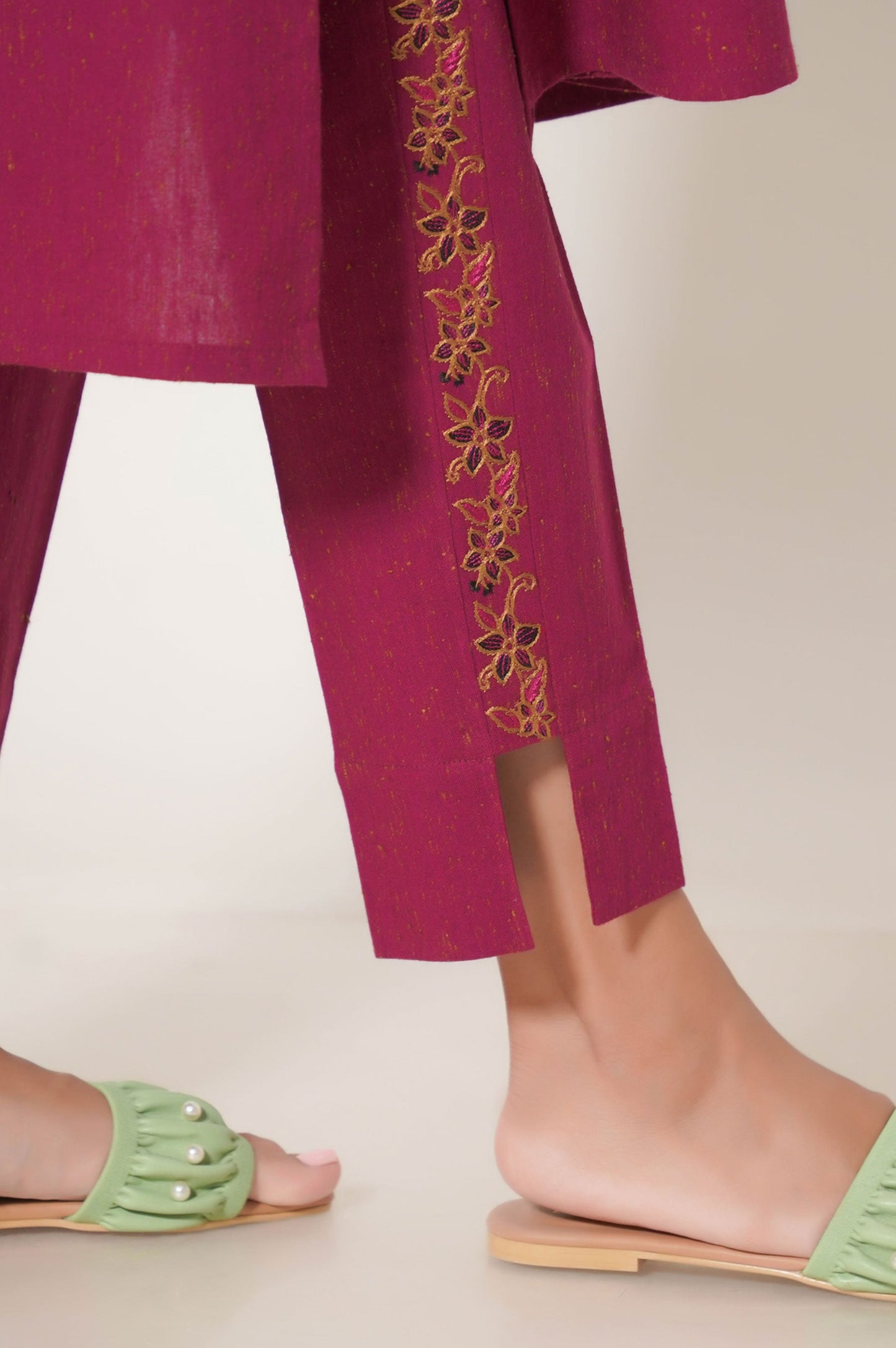 Stitched 2 Pc Embroidered Neps Khaddar Suit