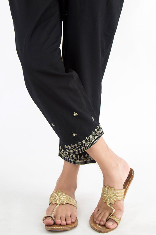 Embroidered Khaddar Capri Pants - Black