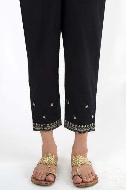 Embroidered Khaddar Capri Pants - Black