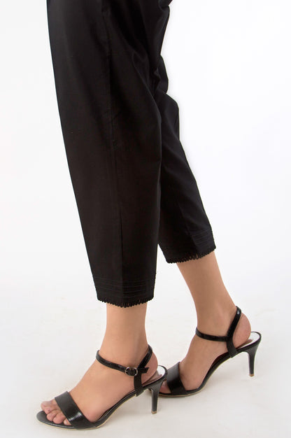 Embellished Capri Pants - Black