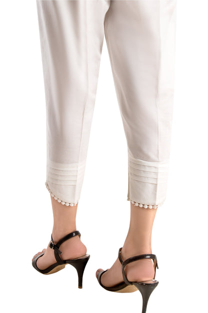 Embellished Capri Pants - White