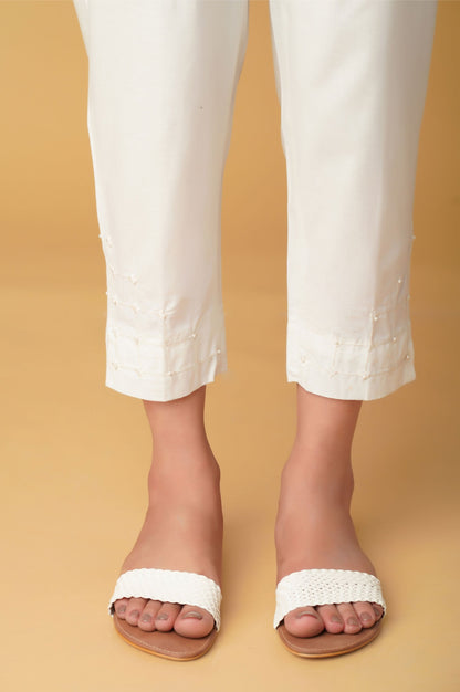Embroidered Cambric Capri Pants - Crystal White