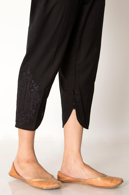 Cambric Embroidered Capri Pants  - Black