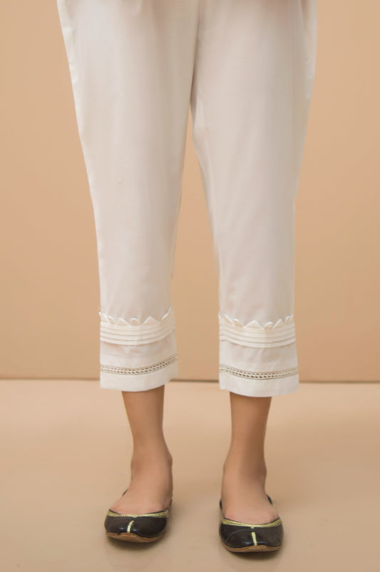 Embellished Capri Pants  - White