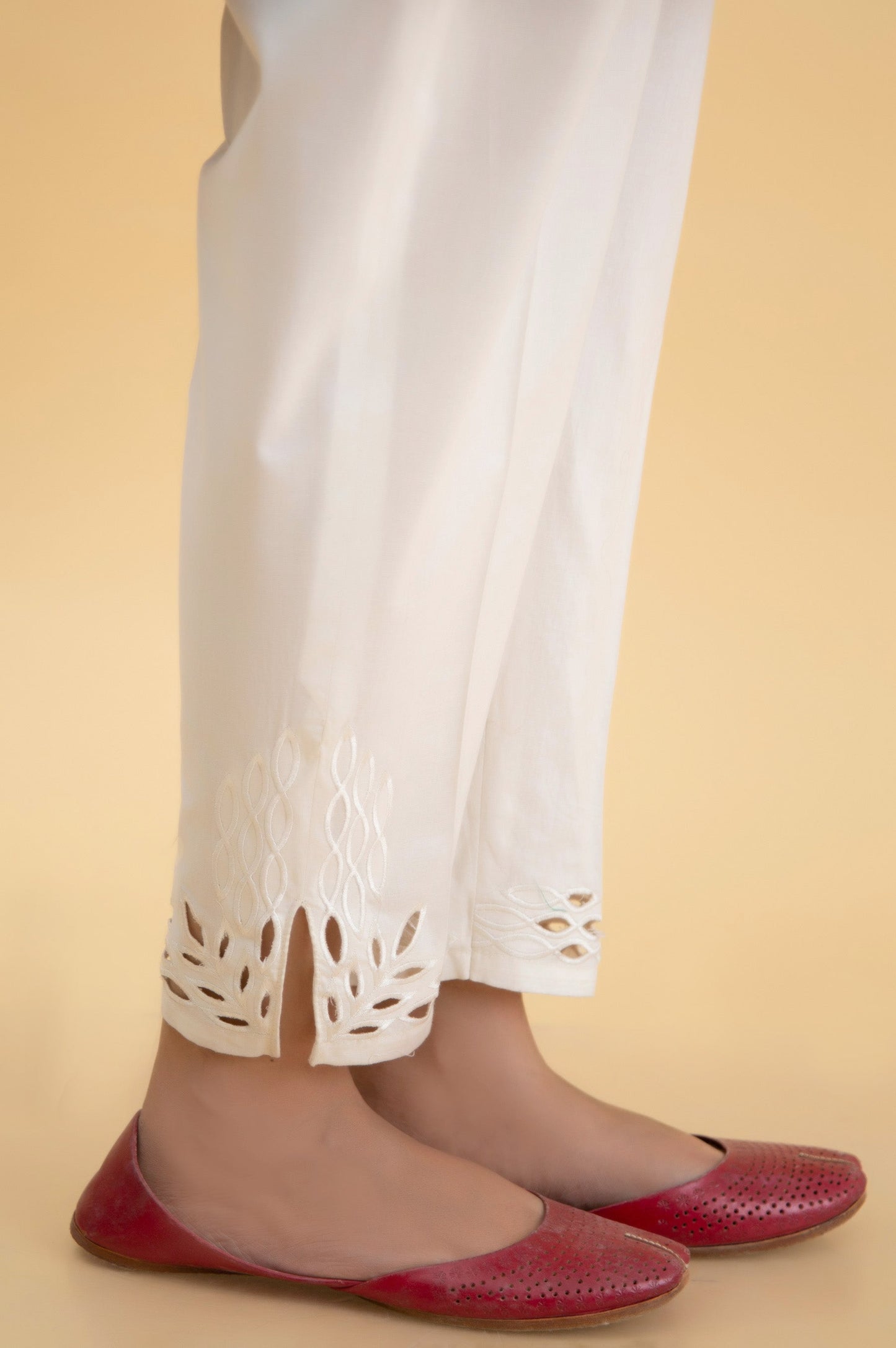 Embroidered Cambric Capri Pants