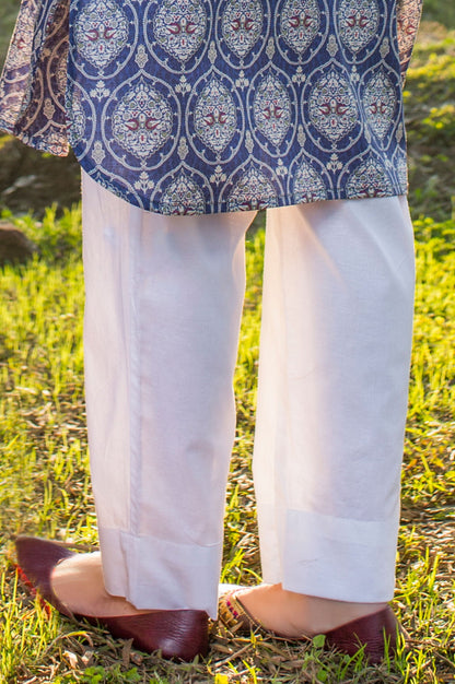 Basic Plain Cambric Cigarette Pants  - White