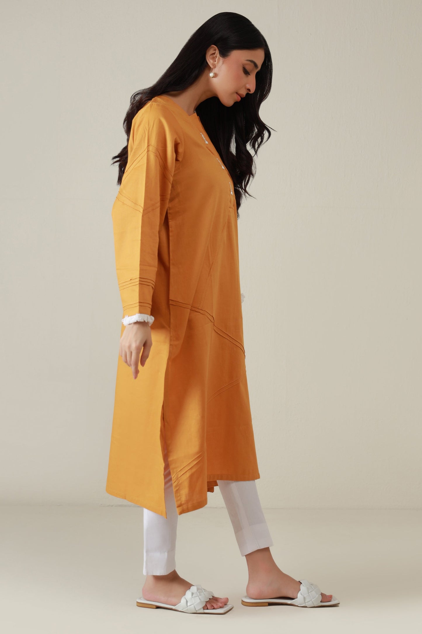 Stitched 1 Piece Stylized Cottle Shirt