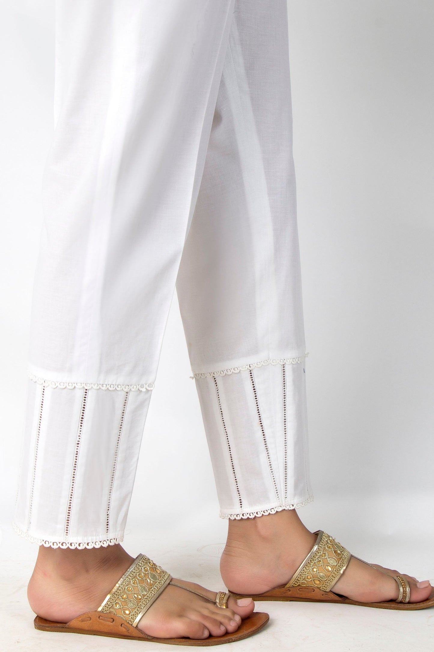 Embellished Cambric Pants - White