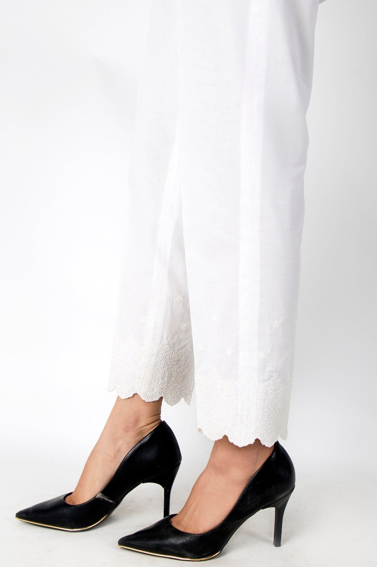 Embroidered Cambric Pants - White