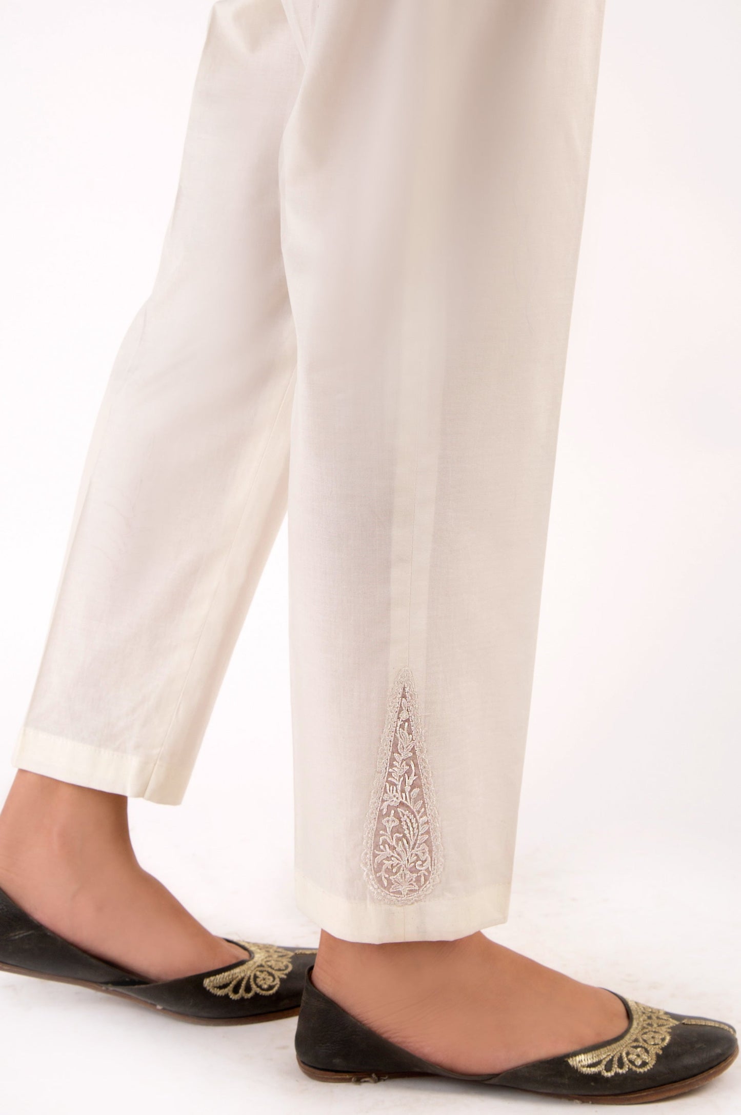 Cambric Embroidered Cigarette Pants - Off-White