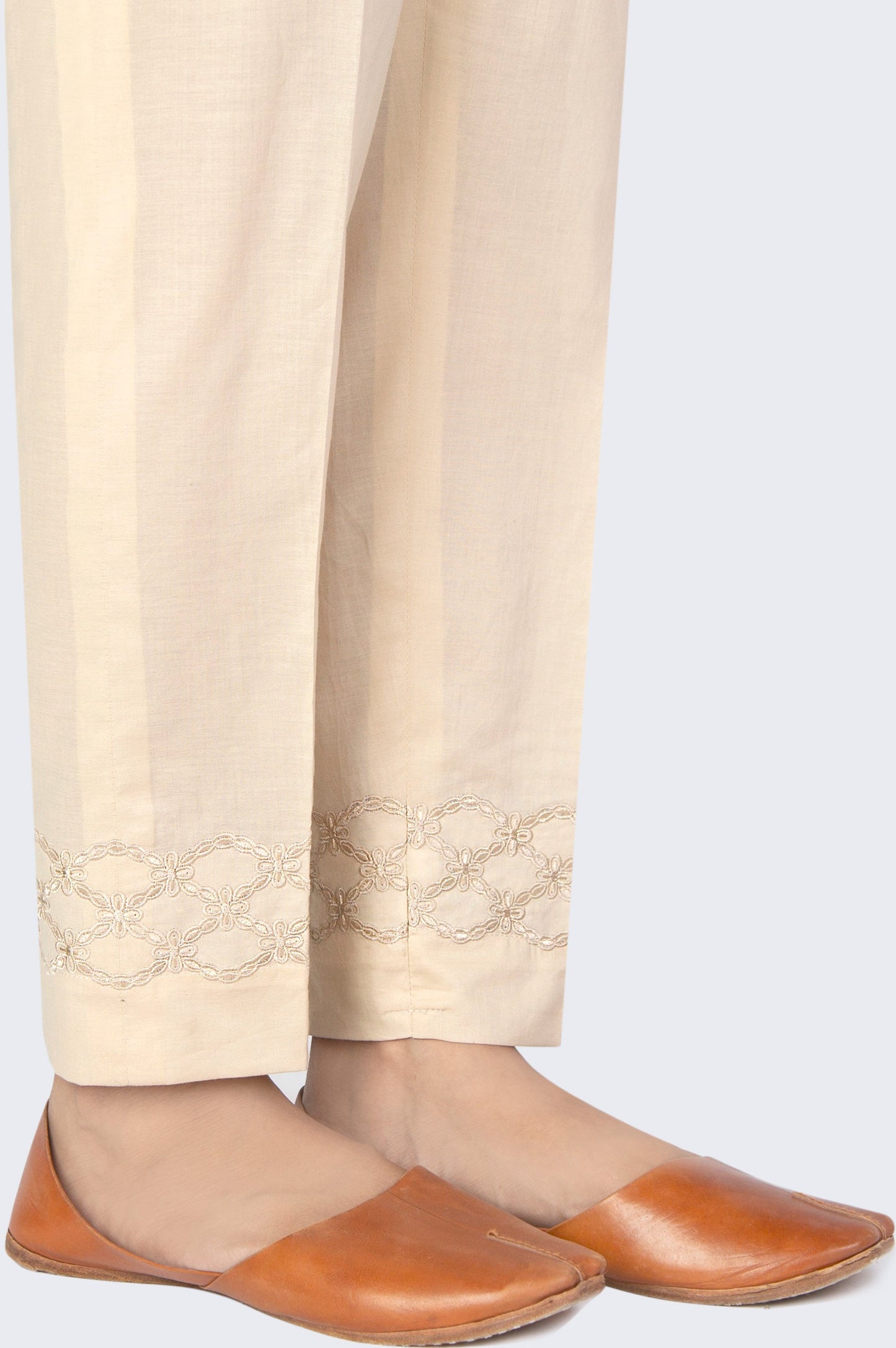 Embroidered Cambric Cigeratte Pants - Beige