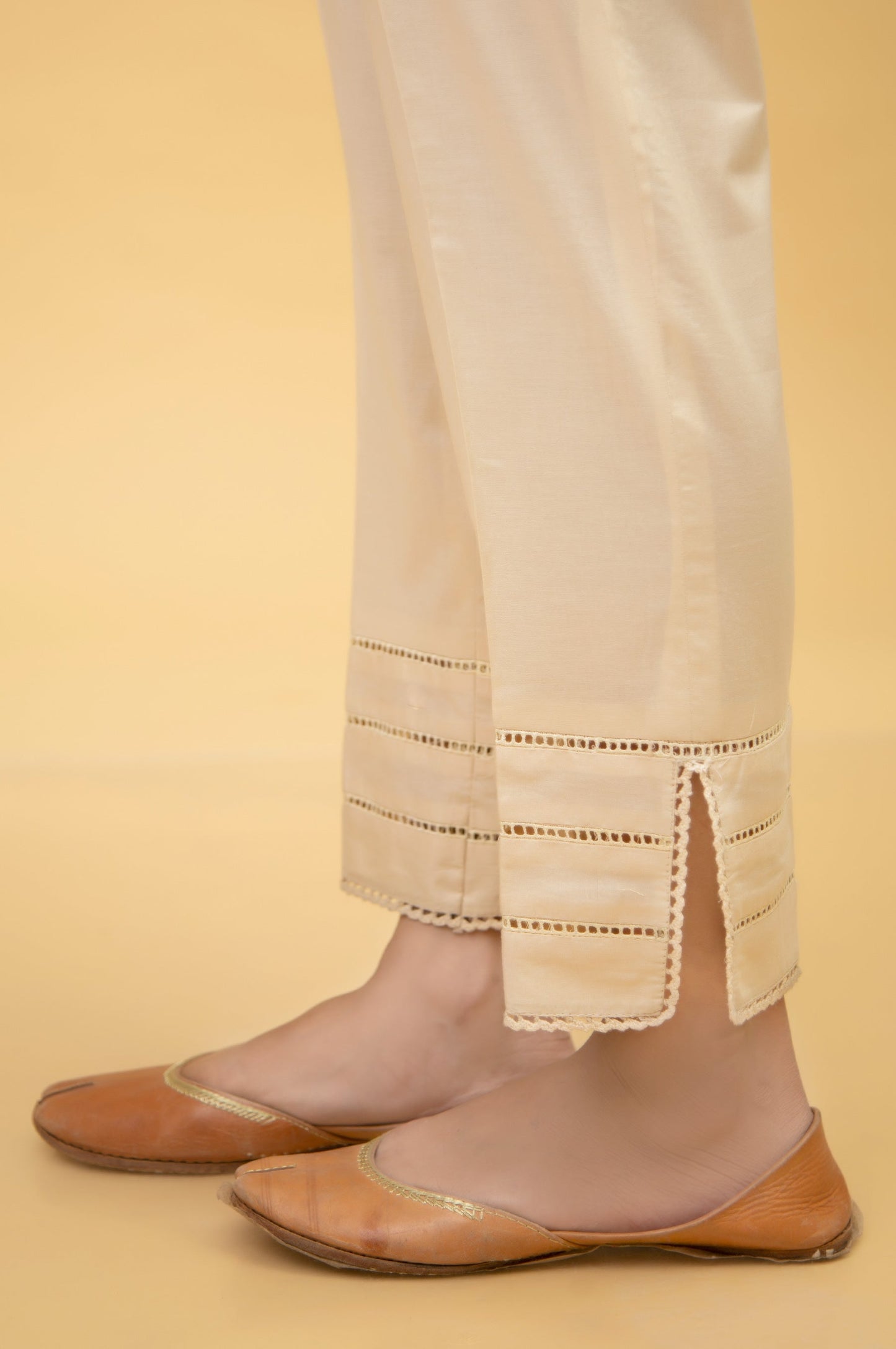 Stylized Cambric Cigarette Pants - Beige