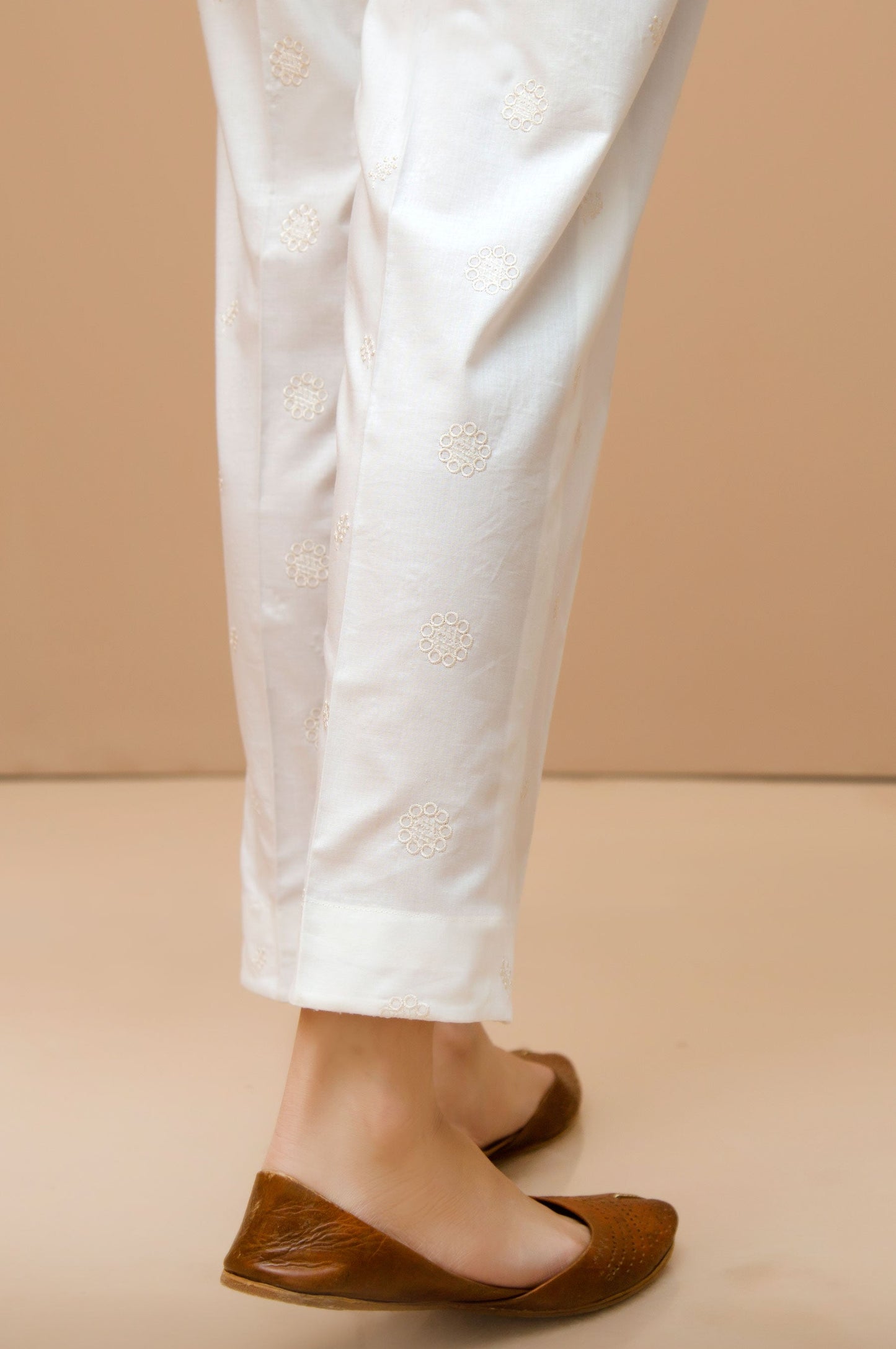 Embroidered cigarette Pants  - White