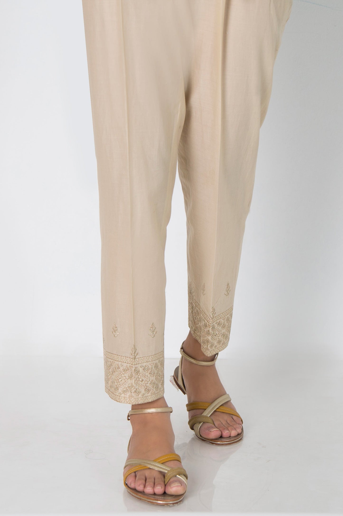 Embroidered Cambric Cigarette Pants - Beige