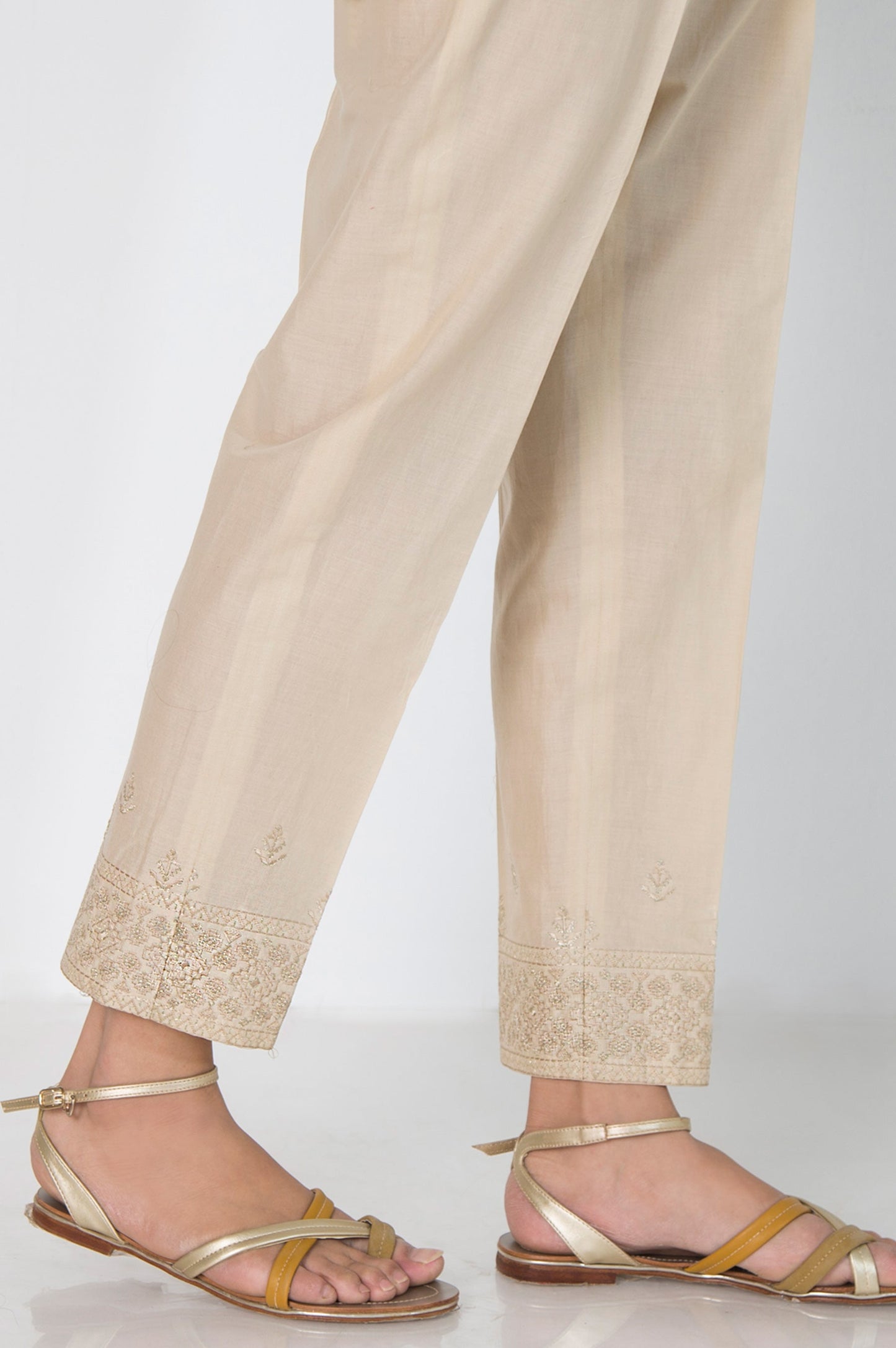 Embroidered Cambric Cigarette Pants - Beige