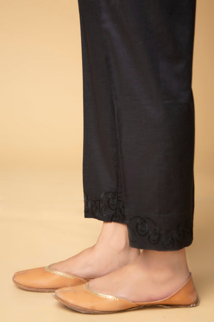 Embroidered Cambric Cigarette Pants - Black