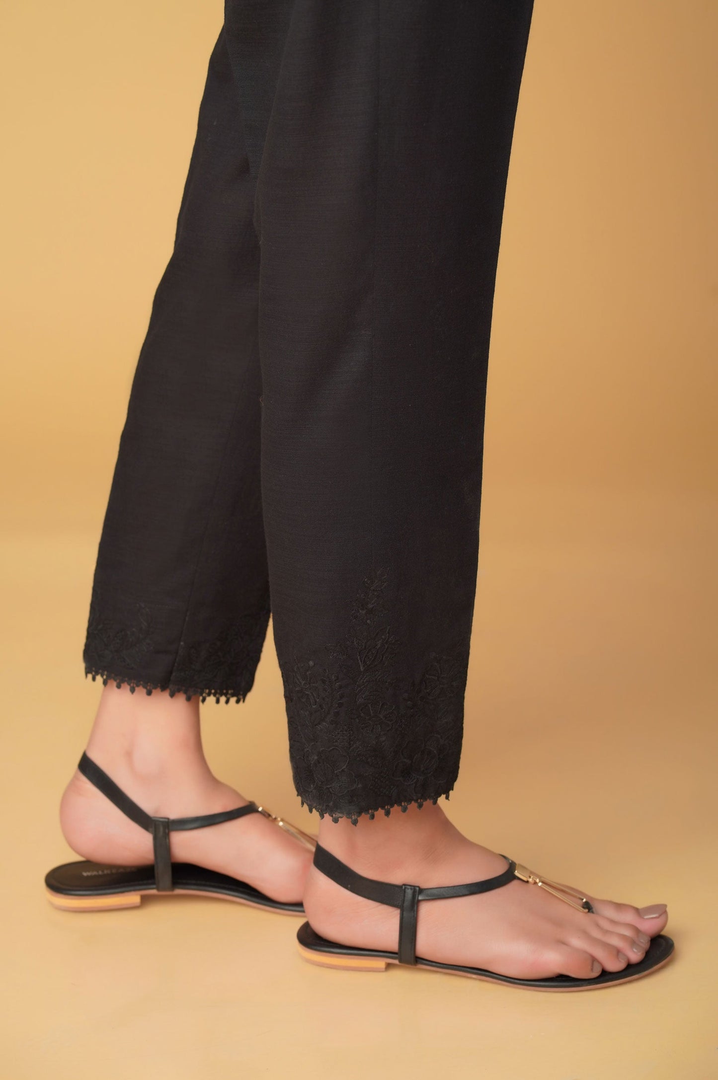 Embroidered Khaddar Cigarette Pants - Black