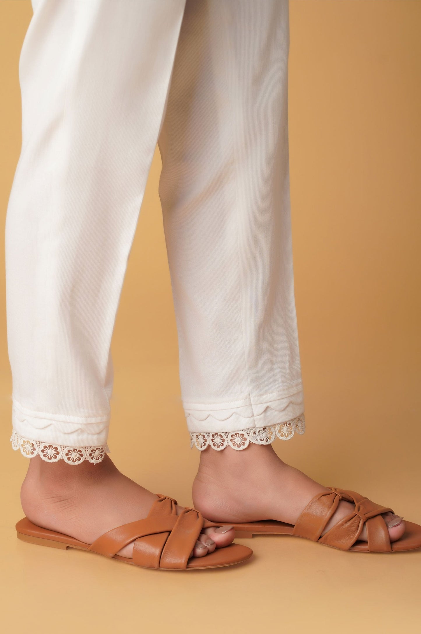 Stylized Cottel culottes - White