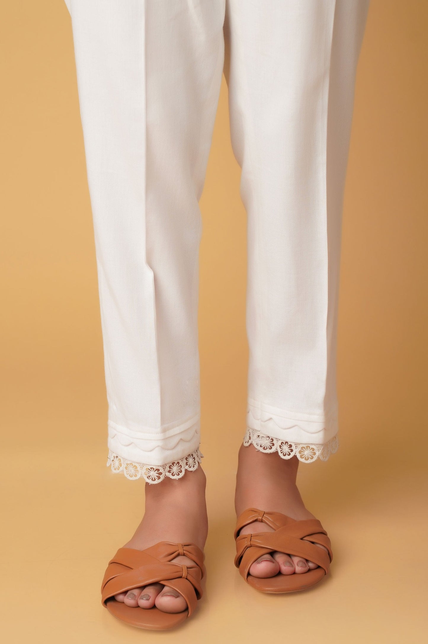 Stylized Cottel culottes - White