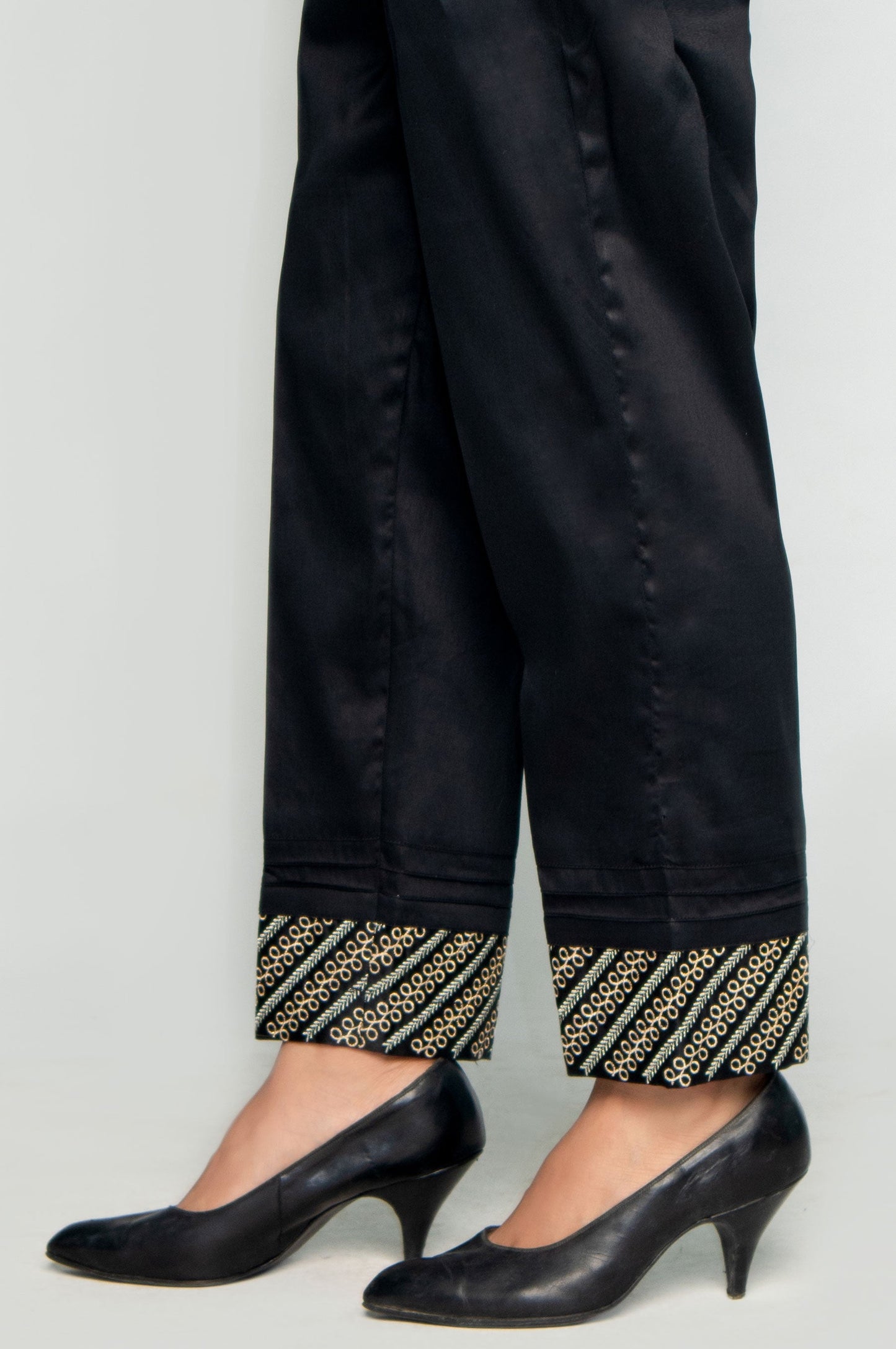 Embroidered Cigarette Pants