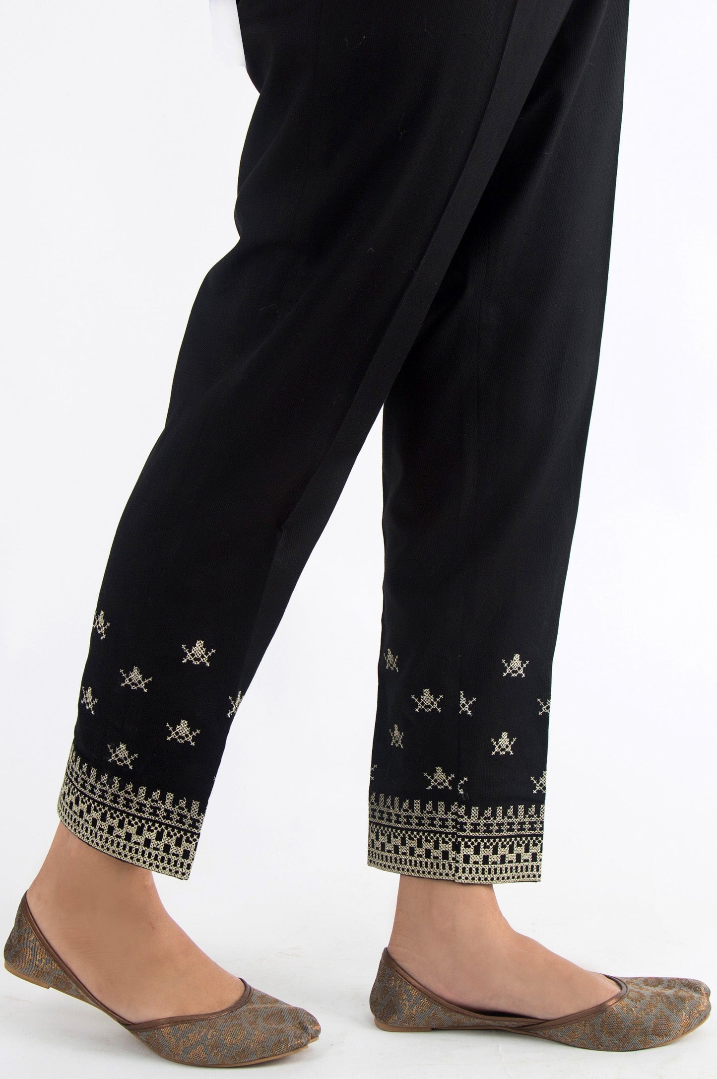Embroidered Cottel Pants - Black