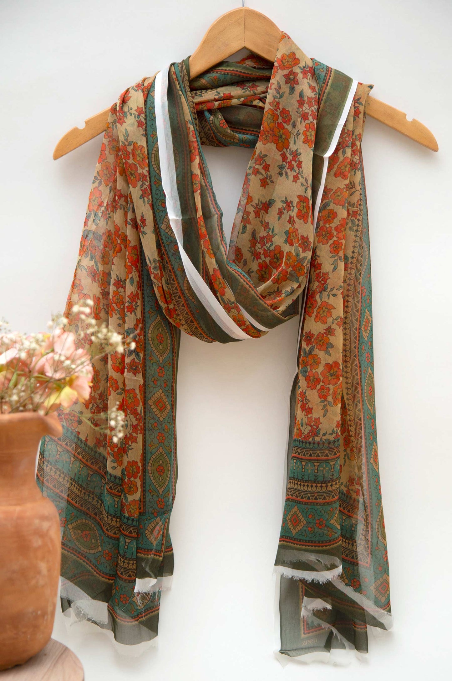 Printed Doria Linen Viscose Dupatta - Pink