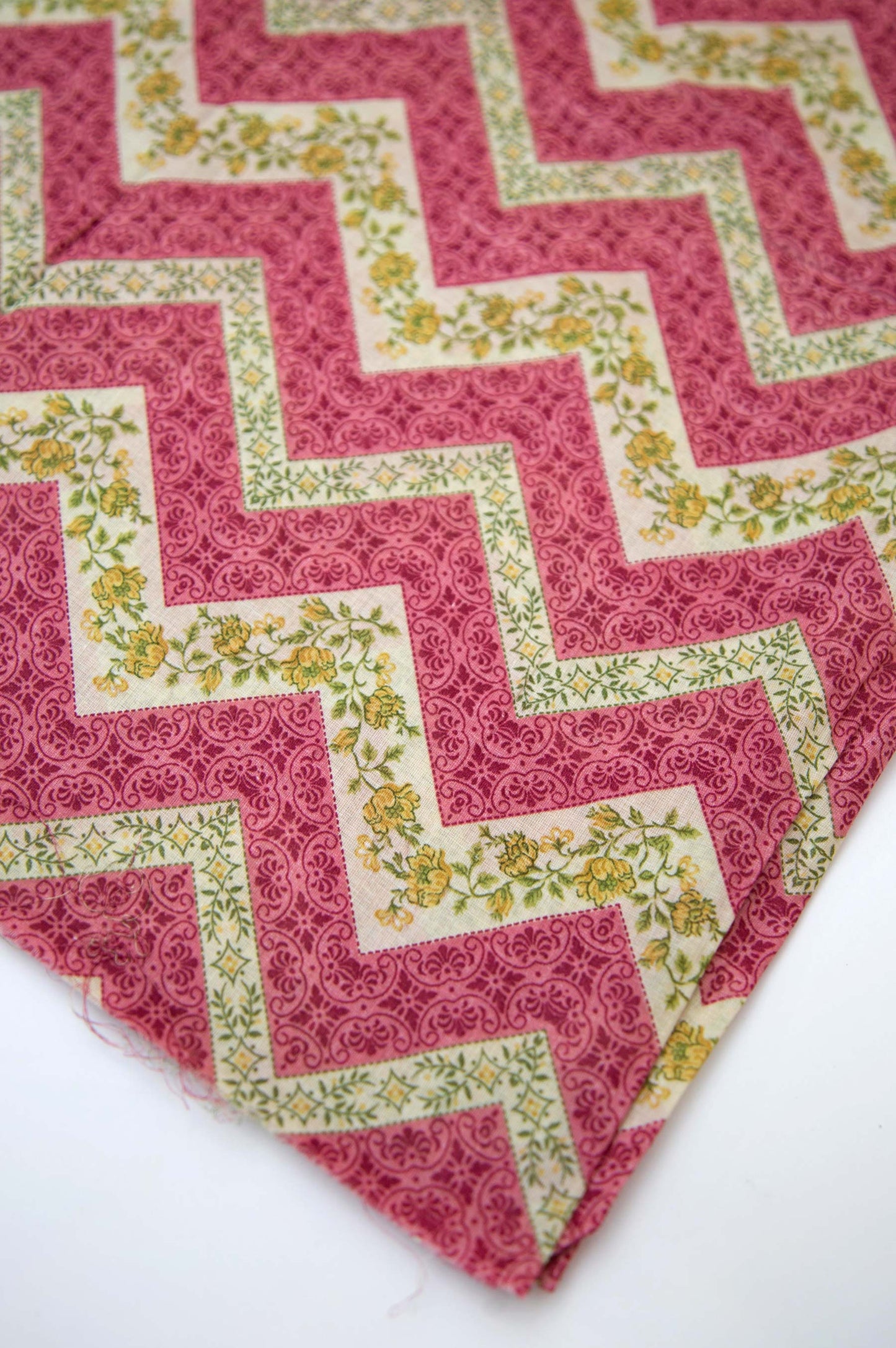 Printed Lawn Dupatta - Fushia