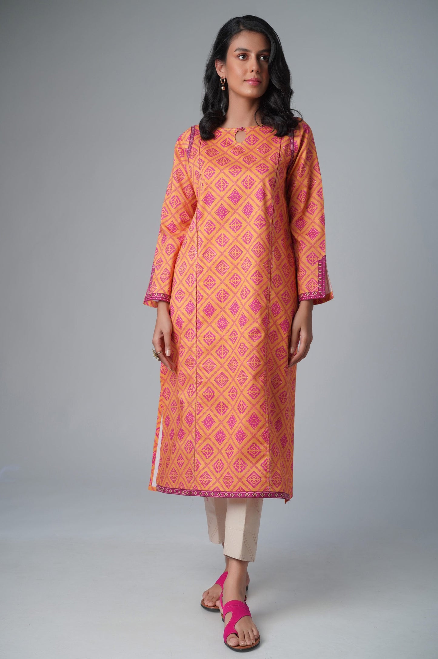 Unstitched 1 Piece Printed Lawn Shirt