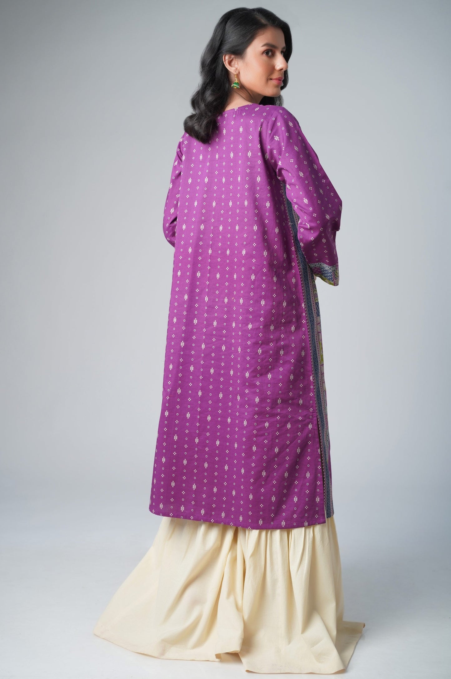 Unstitched 1 Piece Printed Lawn Shirt