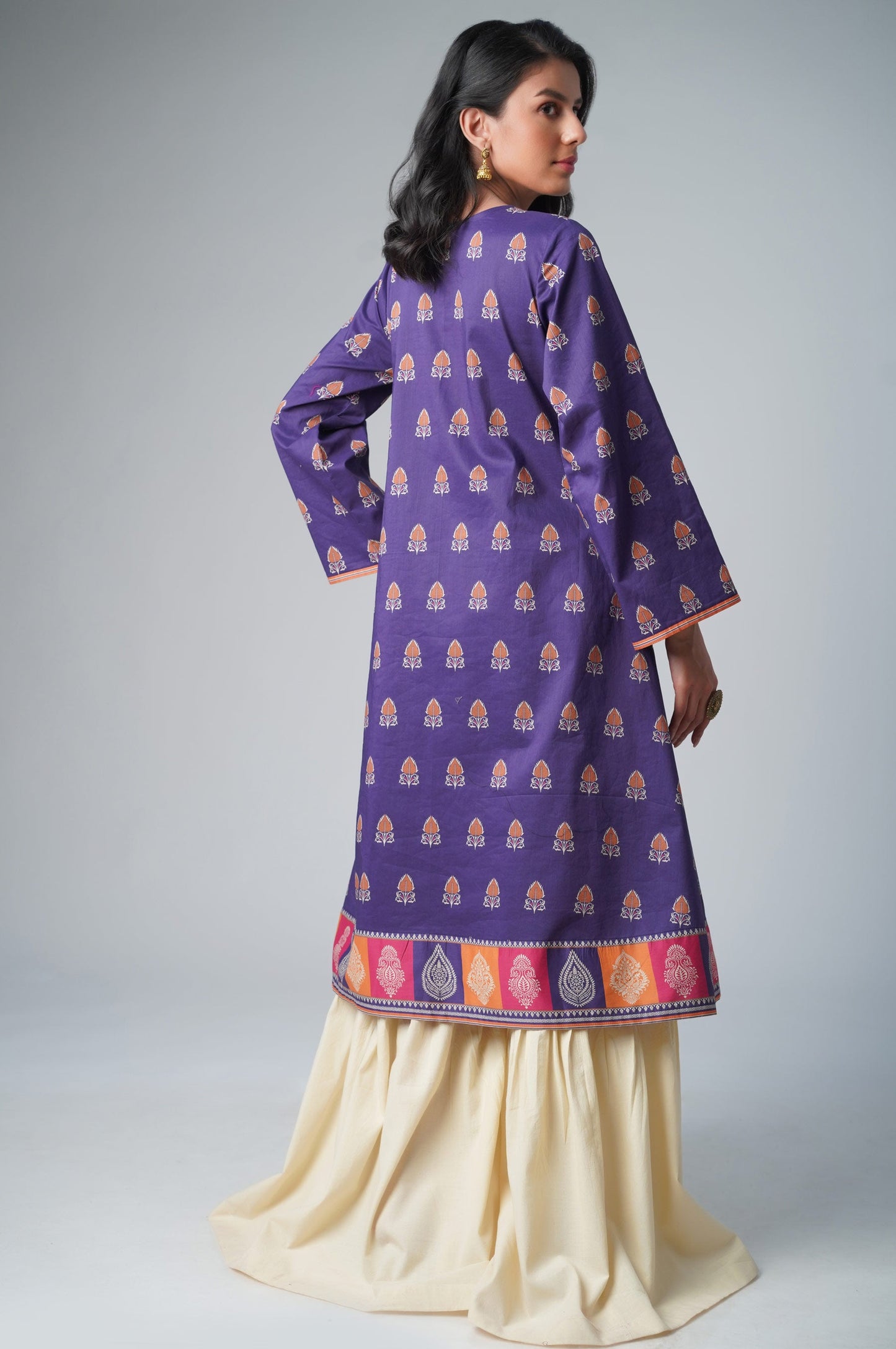 Unstitched 1 Piece Printed Lawn Shirt