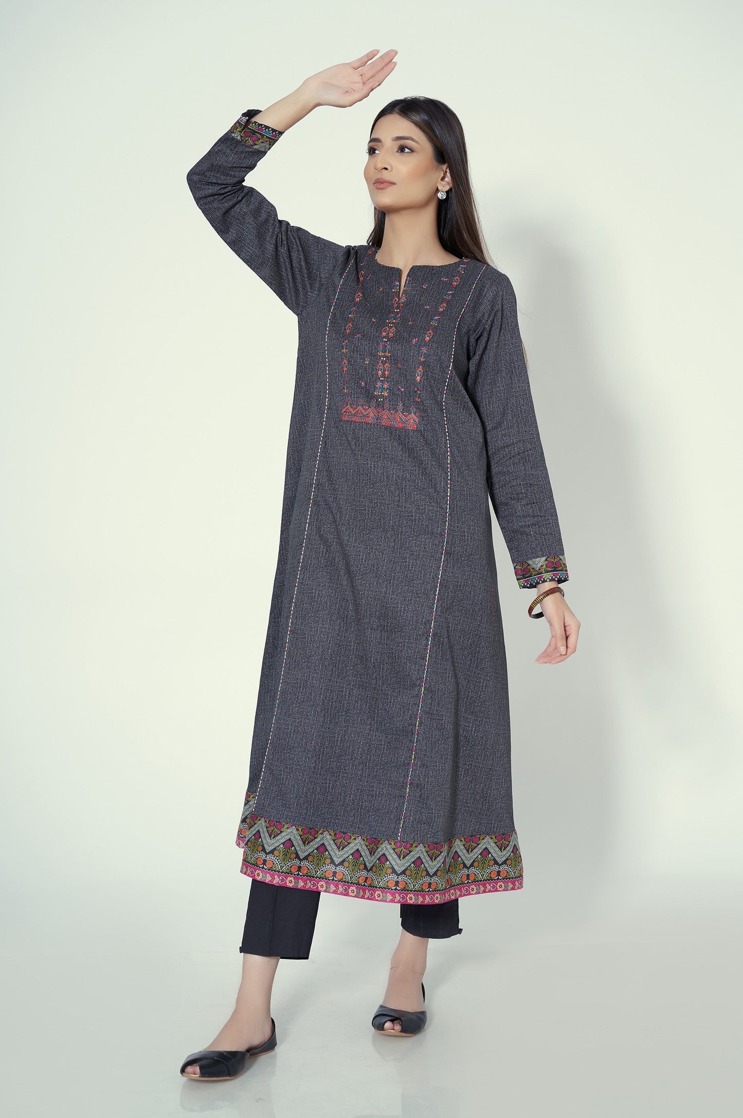 Unstitched 1 Piece Printed Lawn Shirt