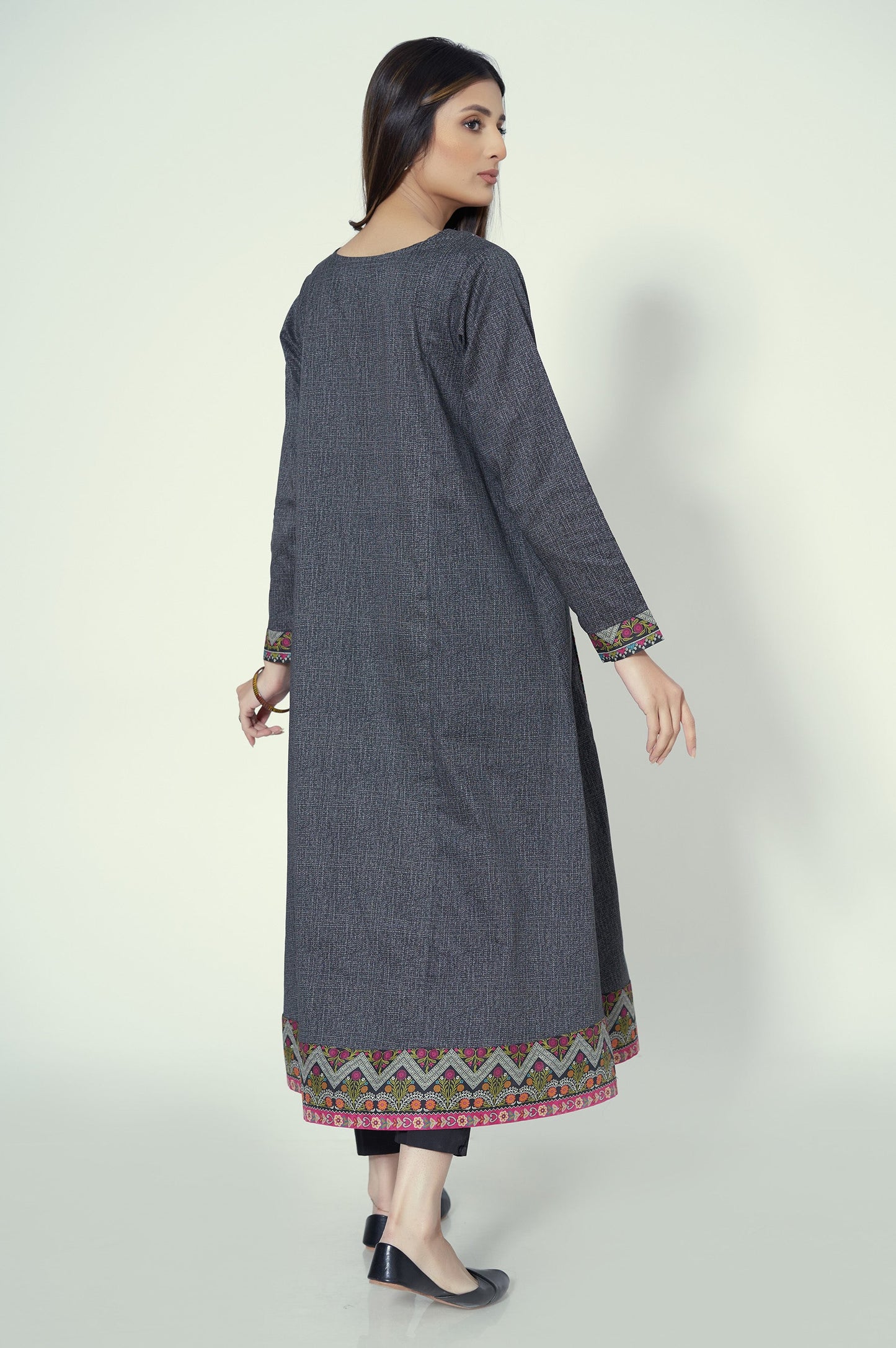 Unstitched 1 Piece Printed Lawn Shirt