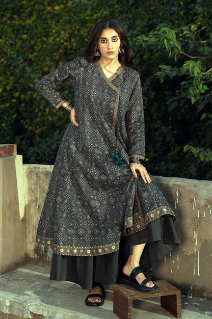 Unstitched 1 Piece Printed Khaddar Shirt