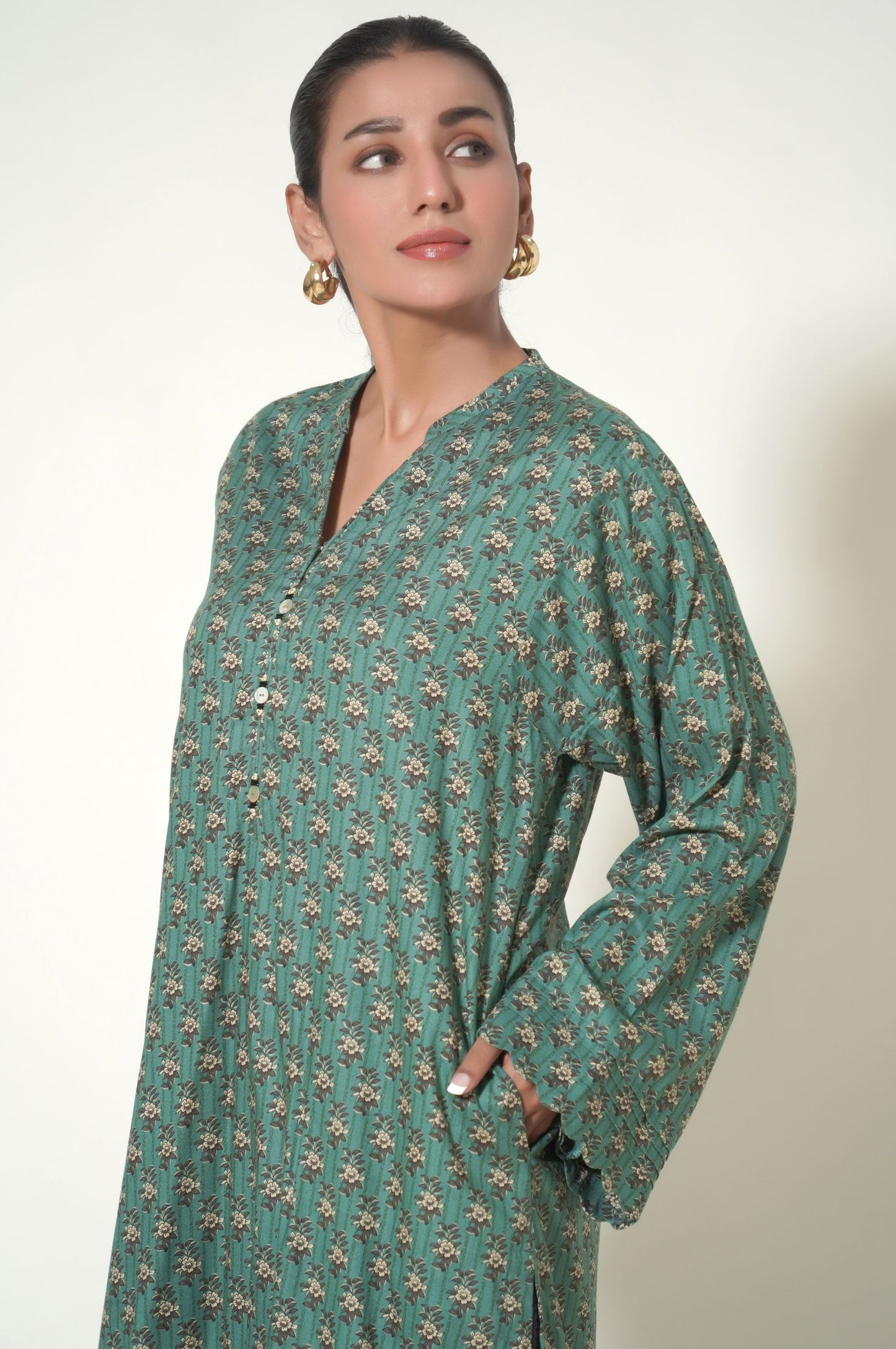 Stitched 2 Piece Printed Linen Viscose Suit