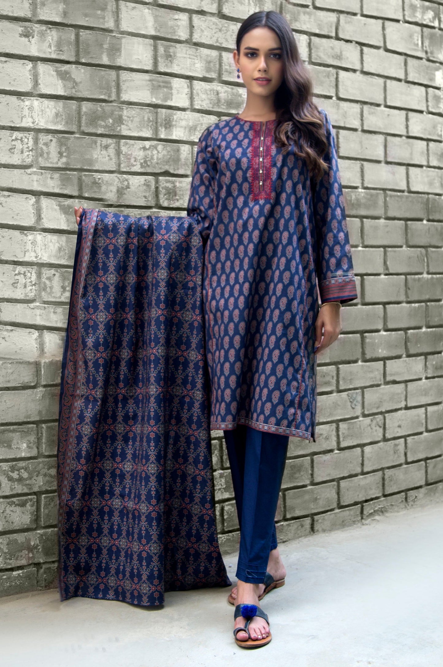 Unstitched 3 Piece Embroidered Cambric Suit