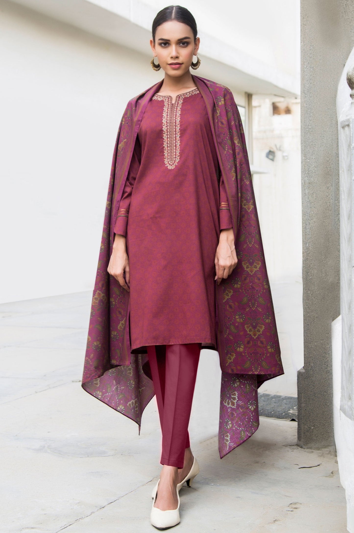 Unstitched 3 Piece Embroidered Cambric Suit