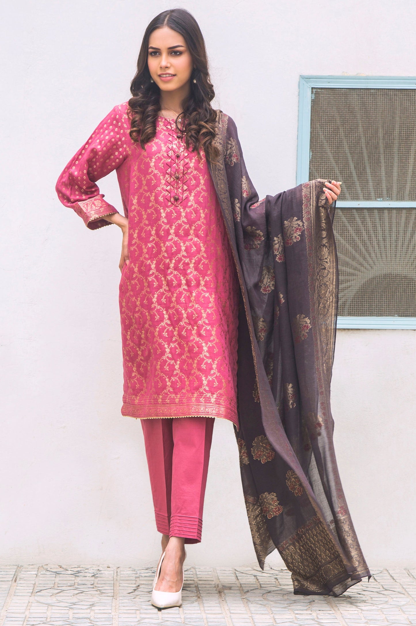 Unstitched 3 Piece Jacquard Suit