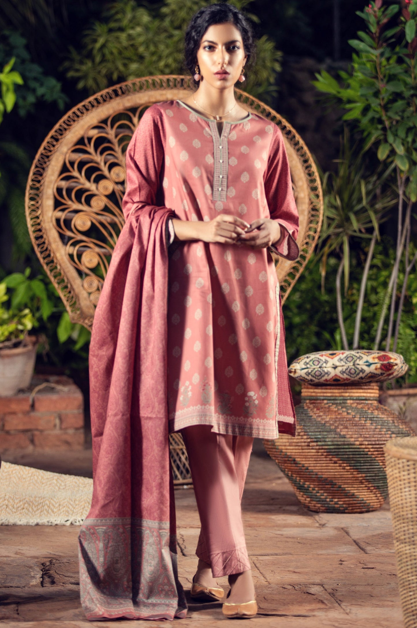 Unstitched 3 Piece Digital Printed Cottel Suit